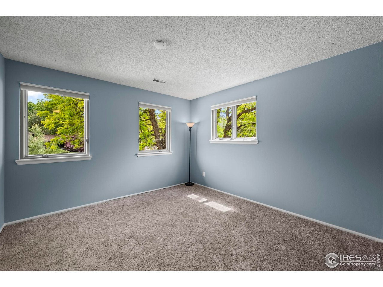 7409 Mount Meeker Rd