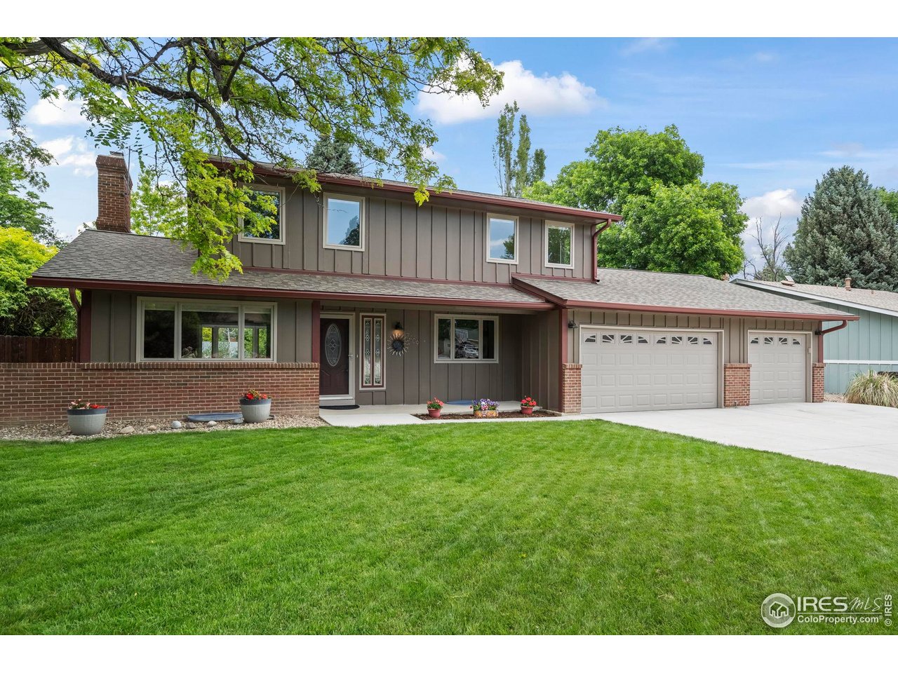 7409 Mount Meeker Rd