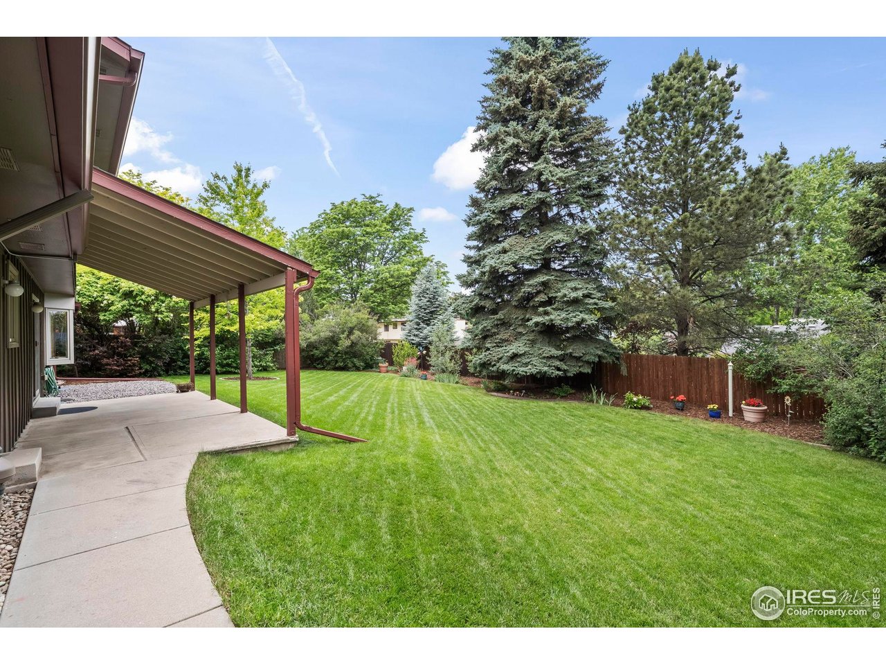 7409 Mount Meeker Rd