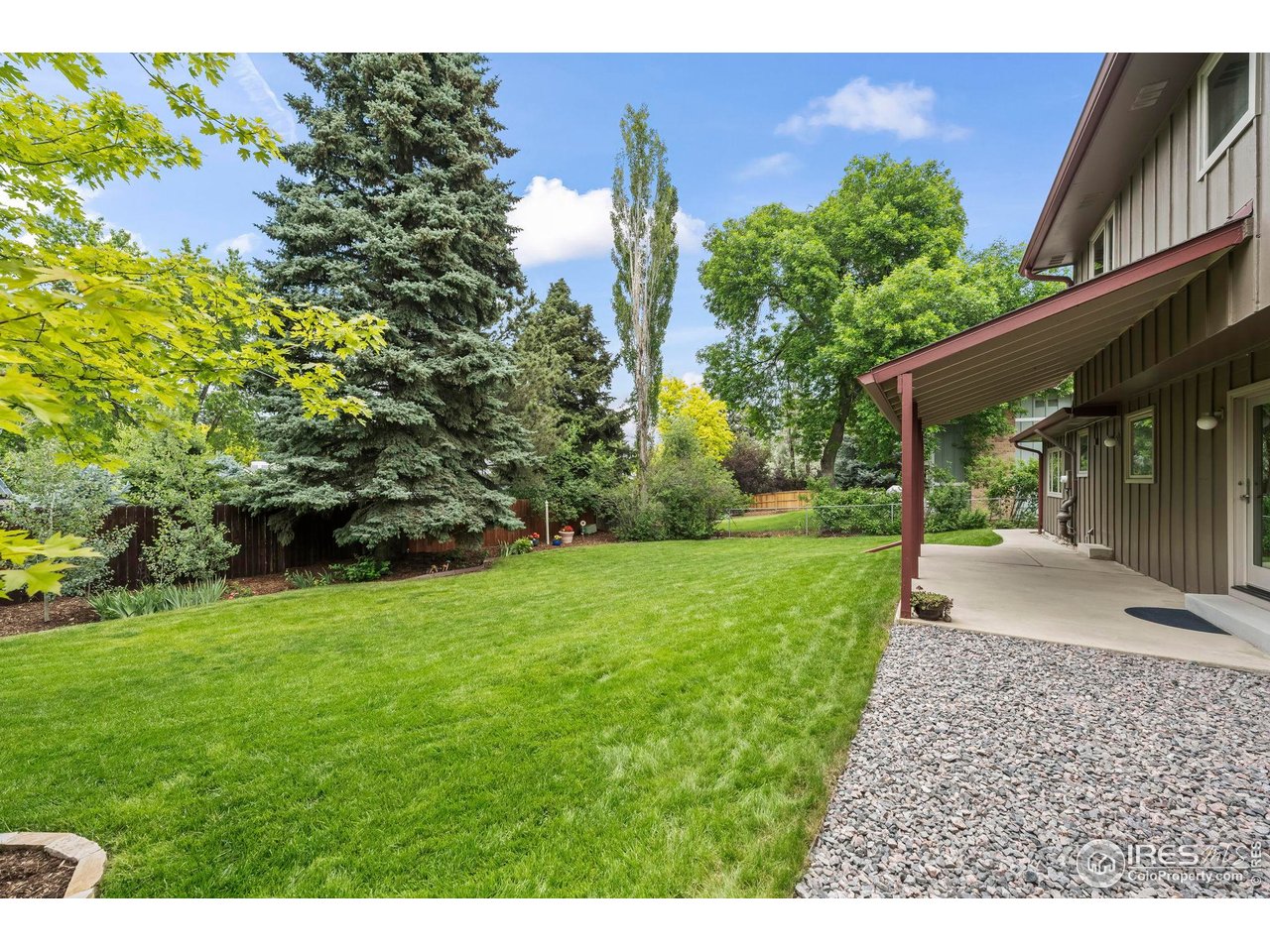 7409 Mount Meeker Rd