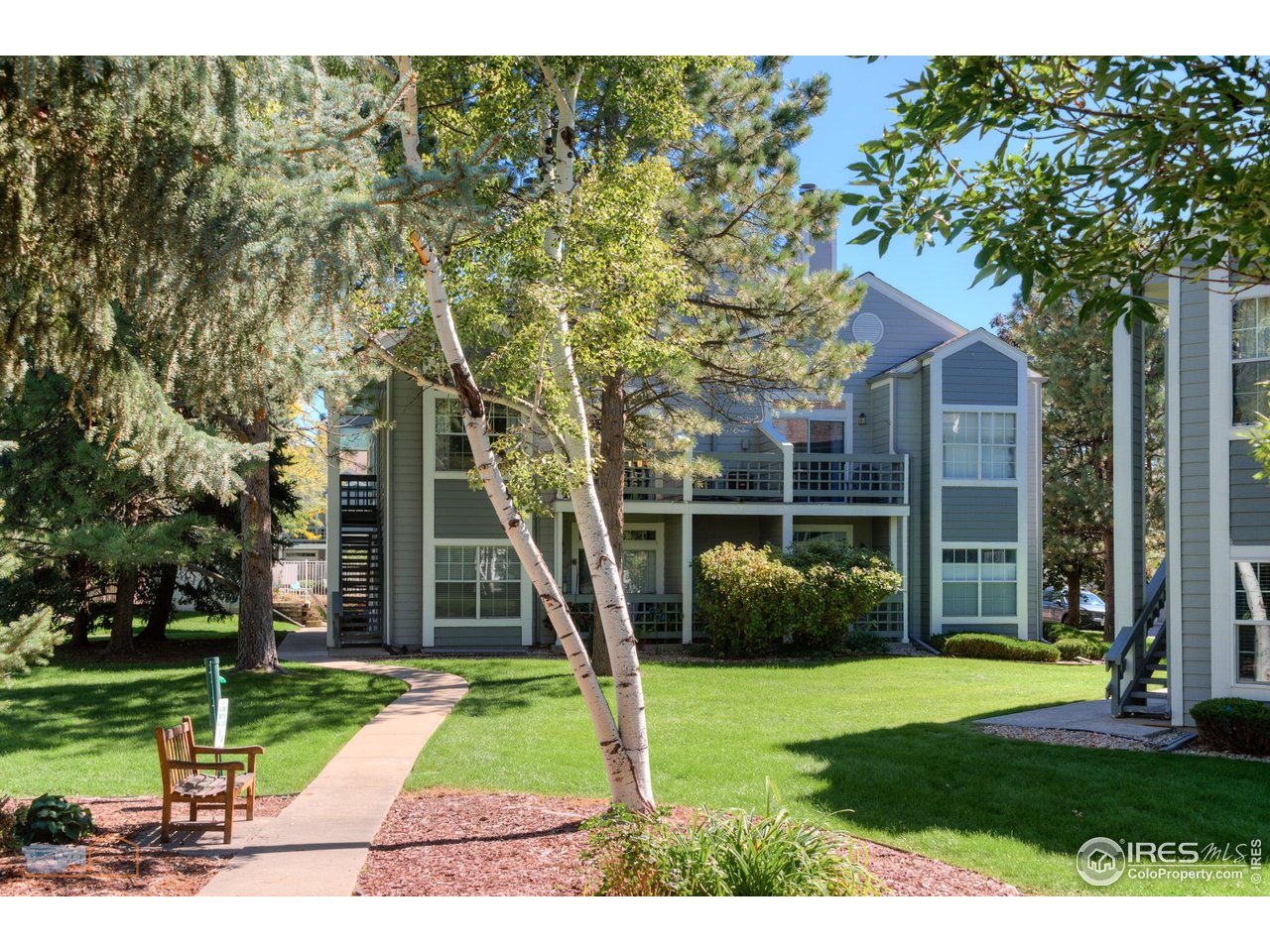 7443 Singing Hills Ct Q
