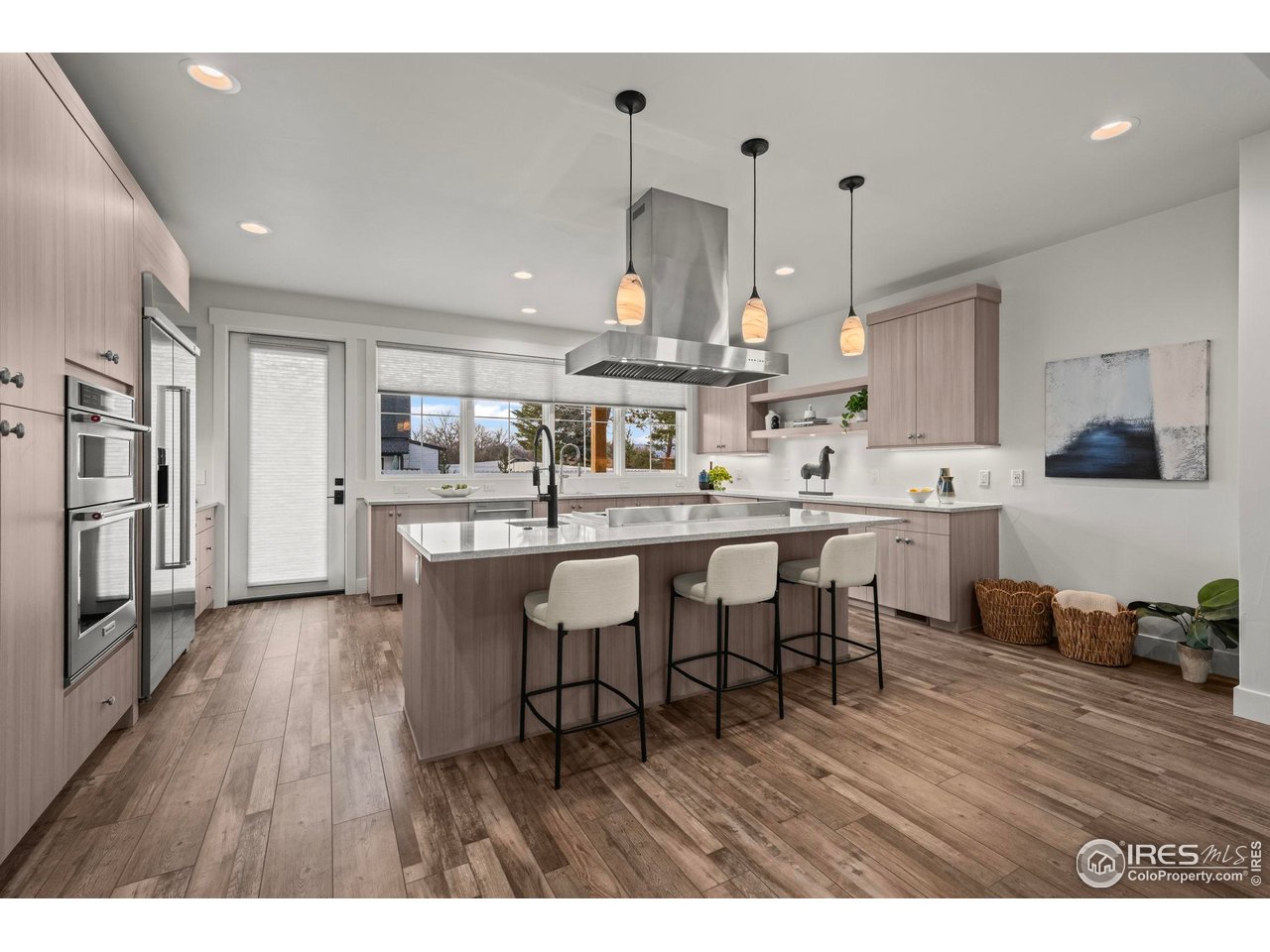 2590 Blue Heron Cir W