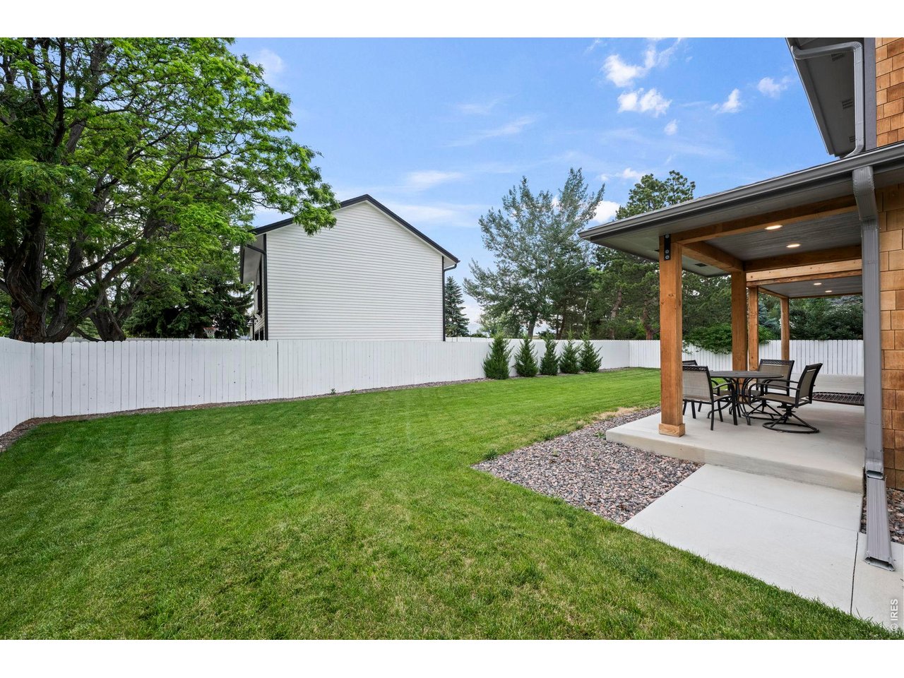 2590 Blue Heron Way