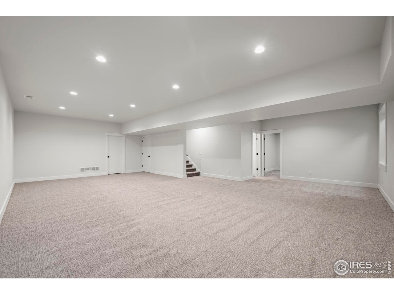 2590 Blue Heron Way