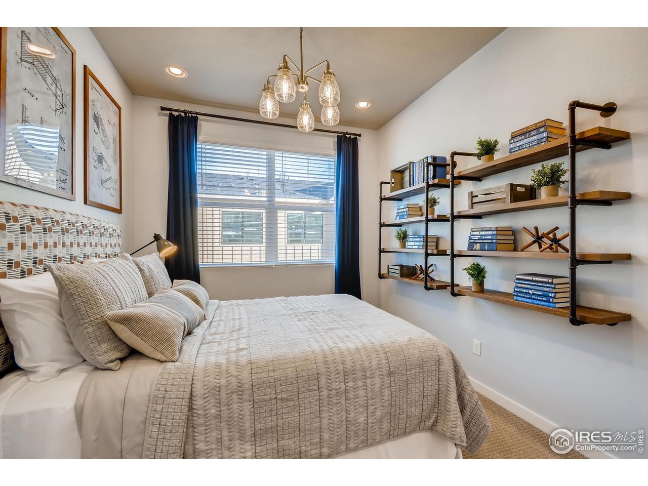 2787 Bear Springs Cir