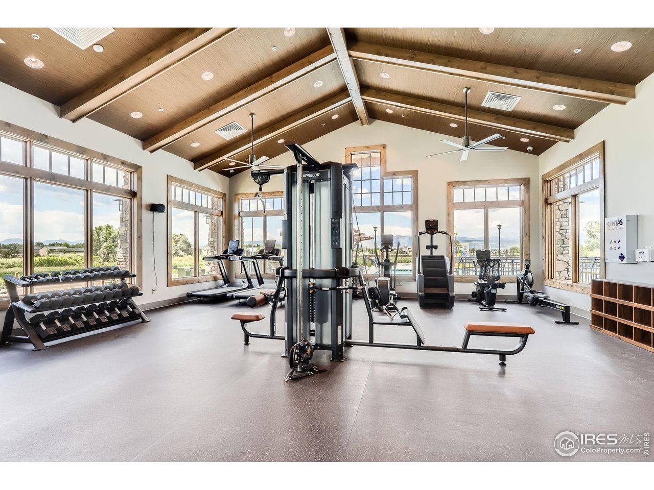 2787 Bear Springs Cir