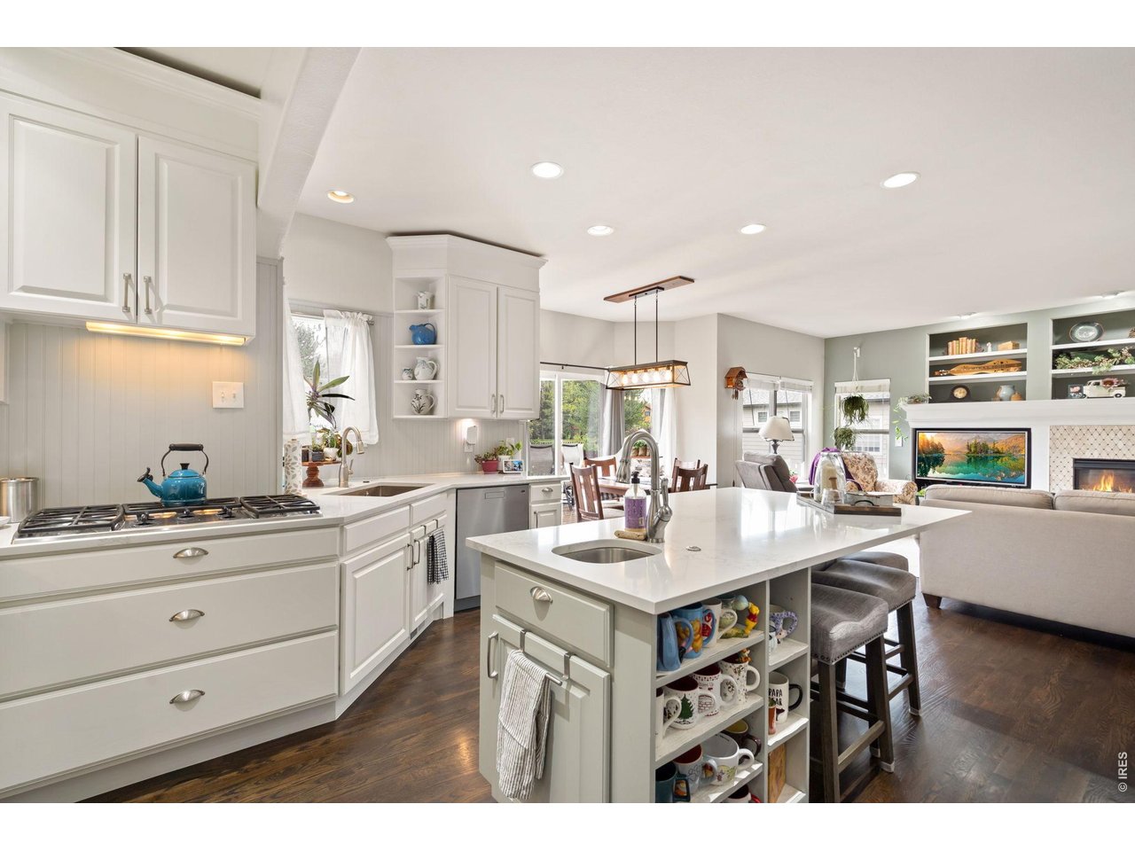 2193 Sand Dollar Cir