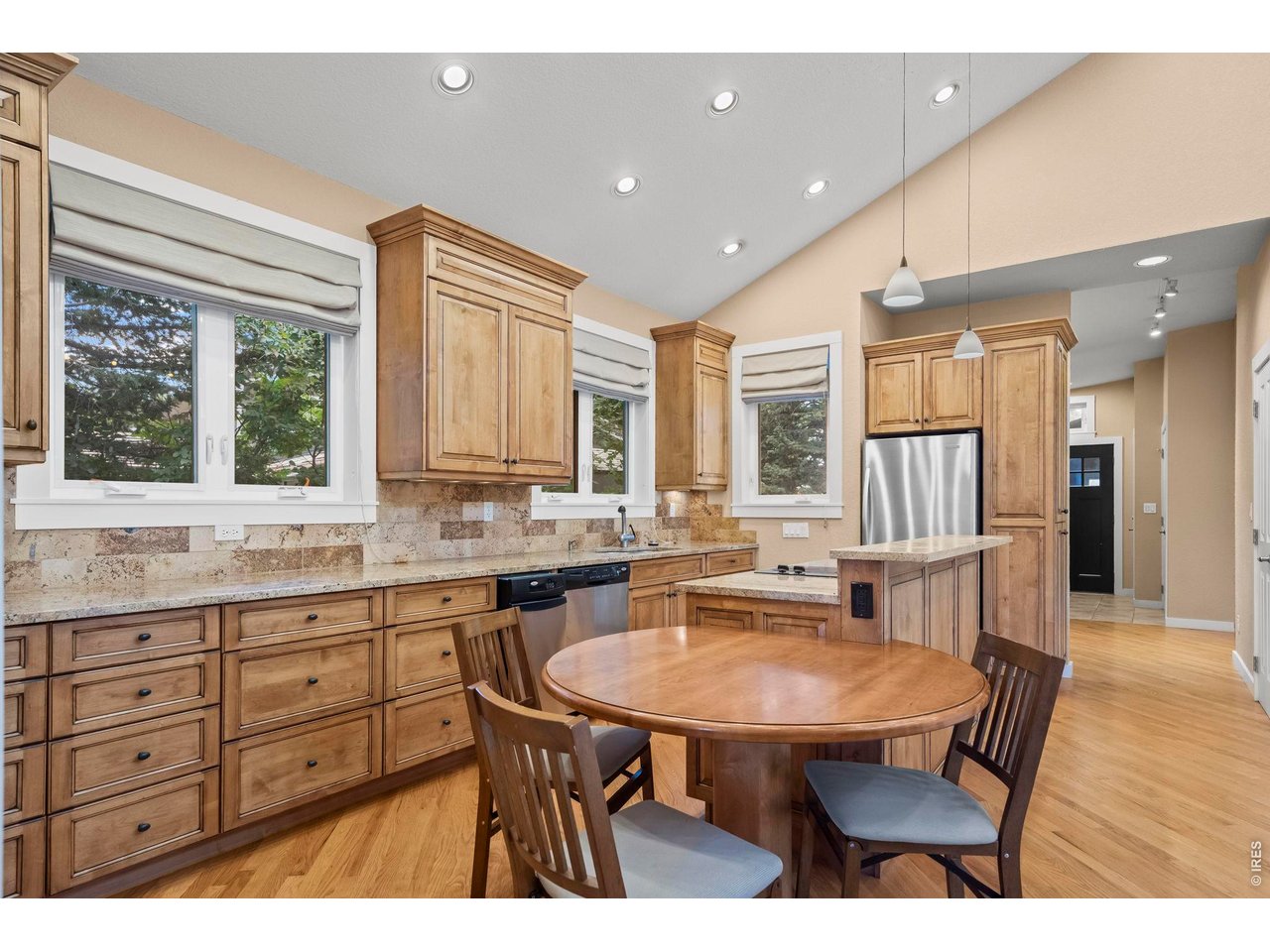 4398 Carter Trl