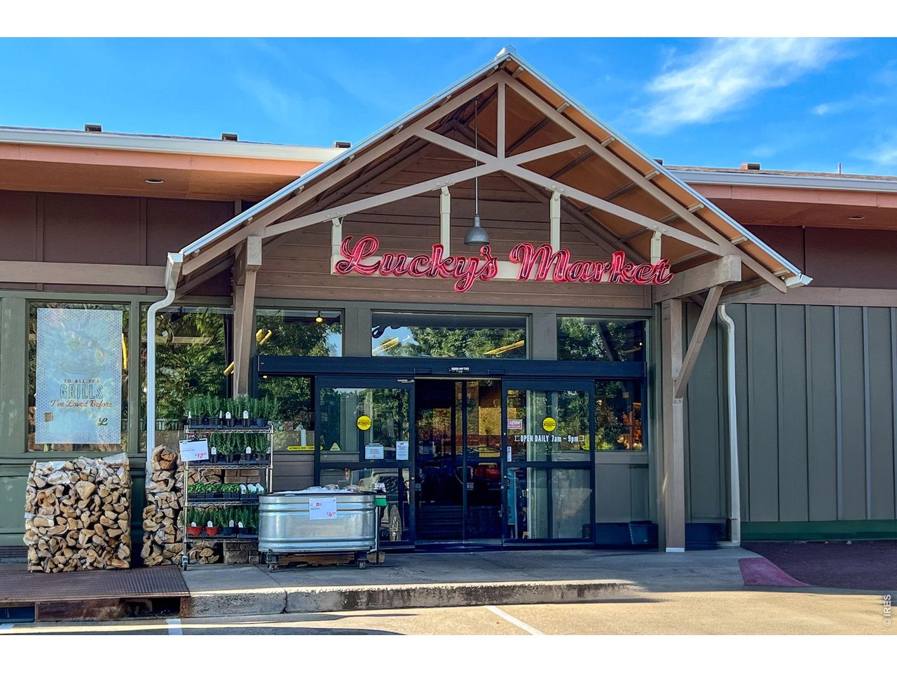 4017 Wonderland Hill Ave