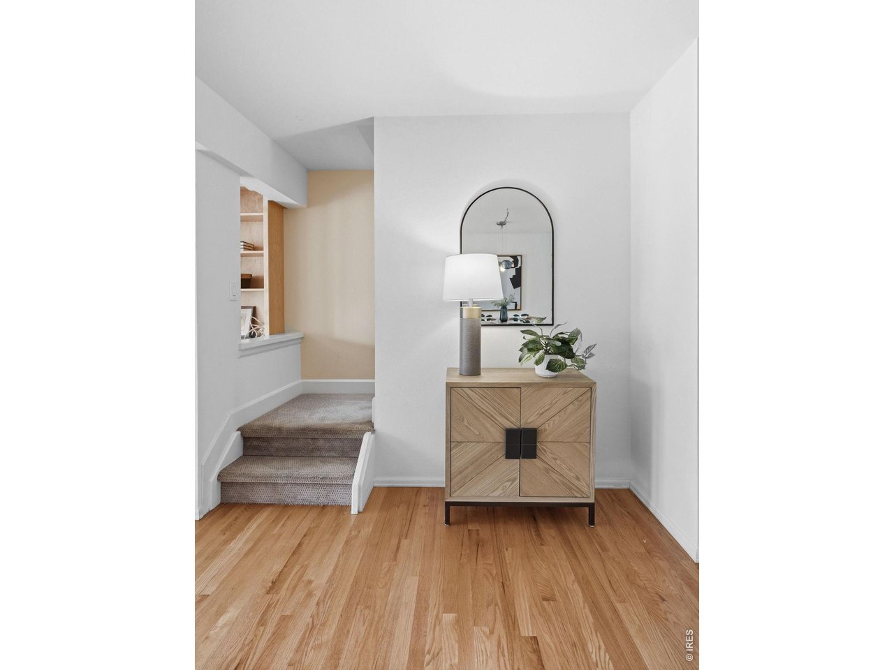 4017 Wonderland Hill Ave