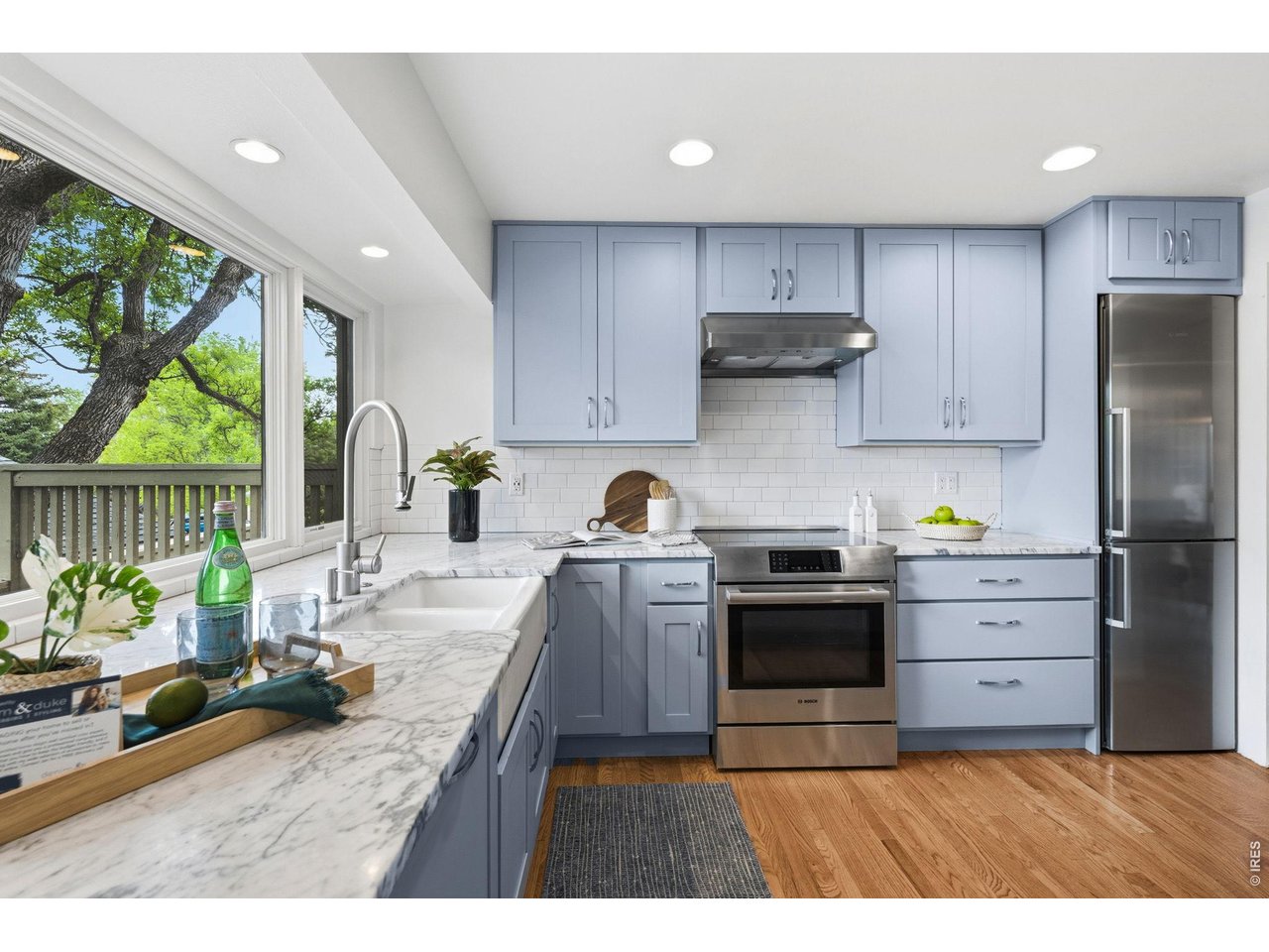 4017 Wonderland Hill Ave