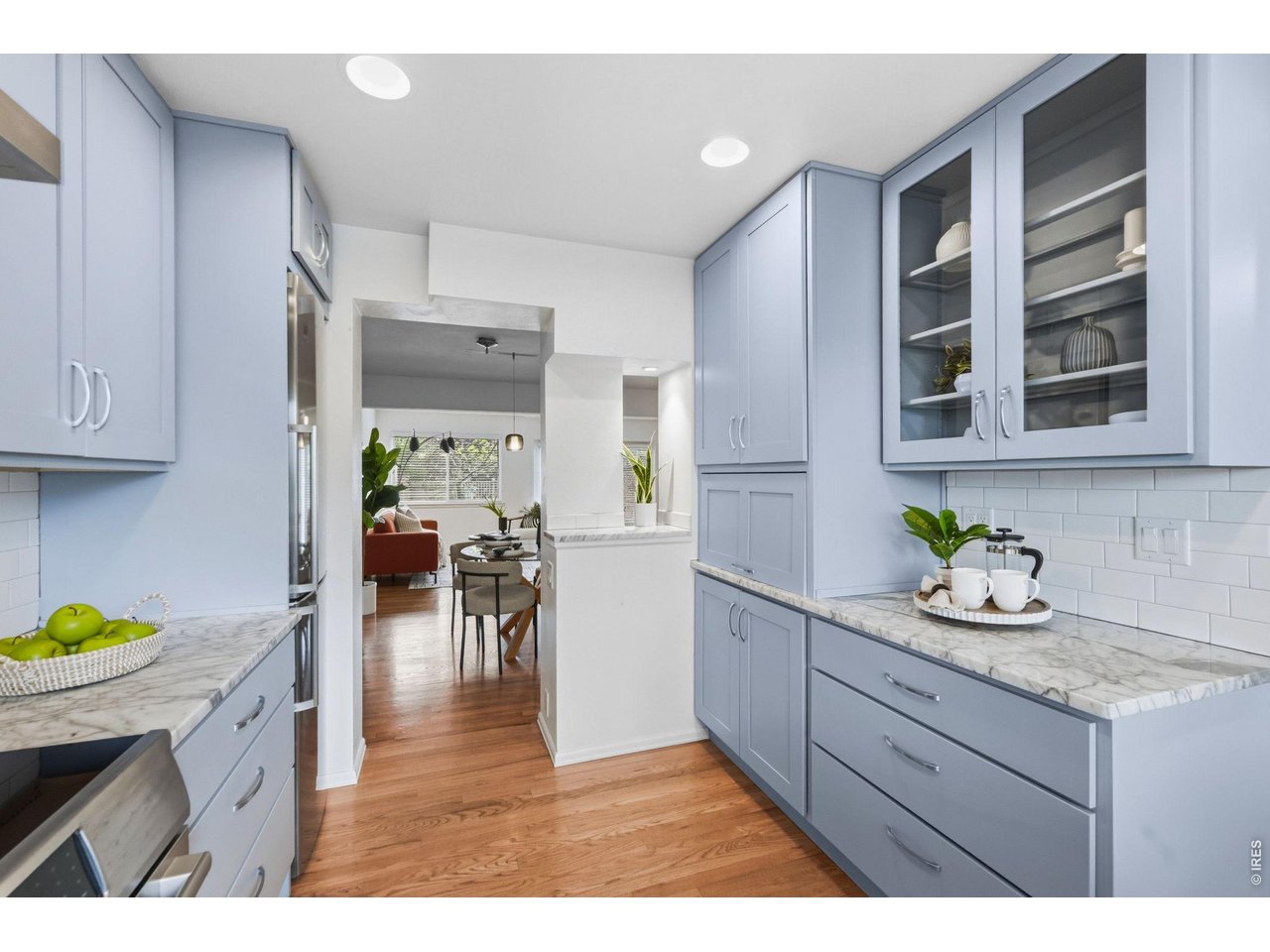 4017 Wonderland Hill Ave