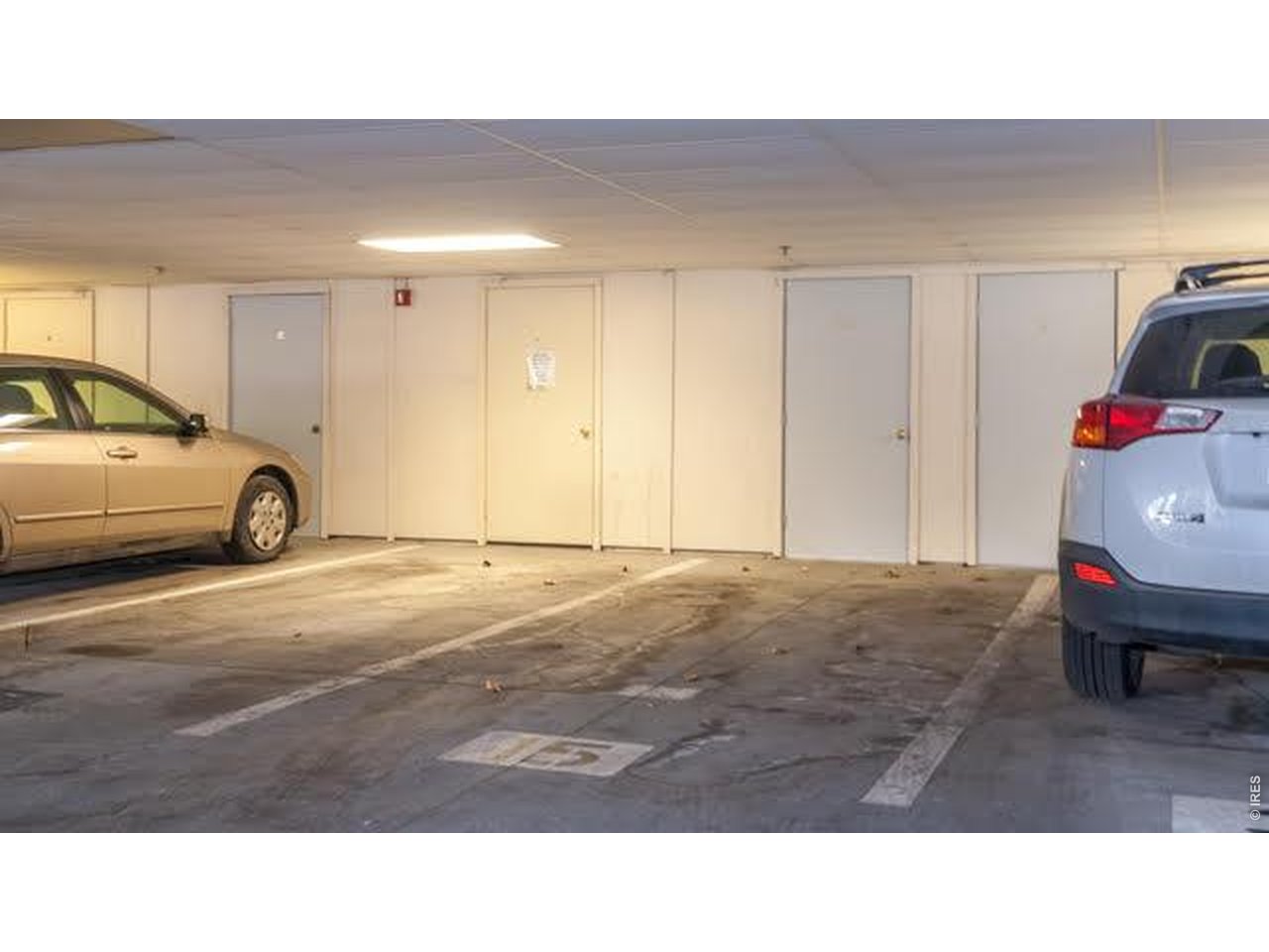 540 Mohawk Dr 15
