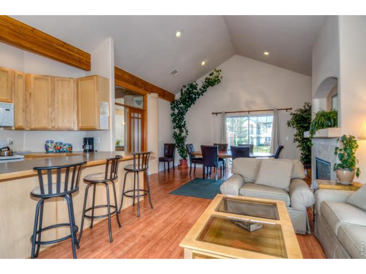 540 Mohawk Dr 15