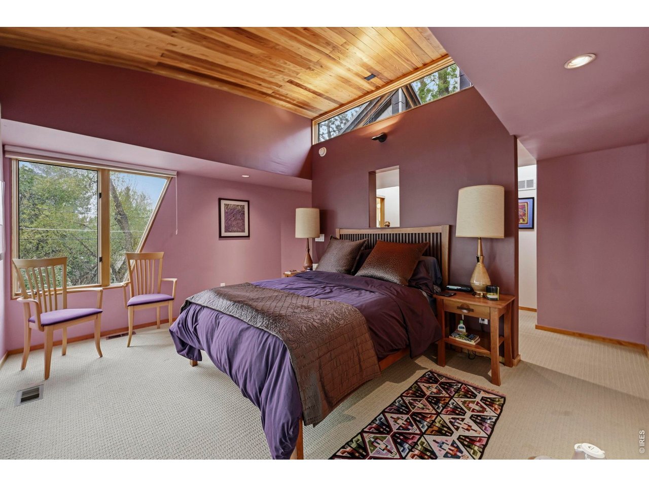 1225 Mariposa Ave