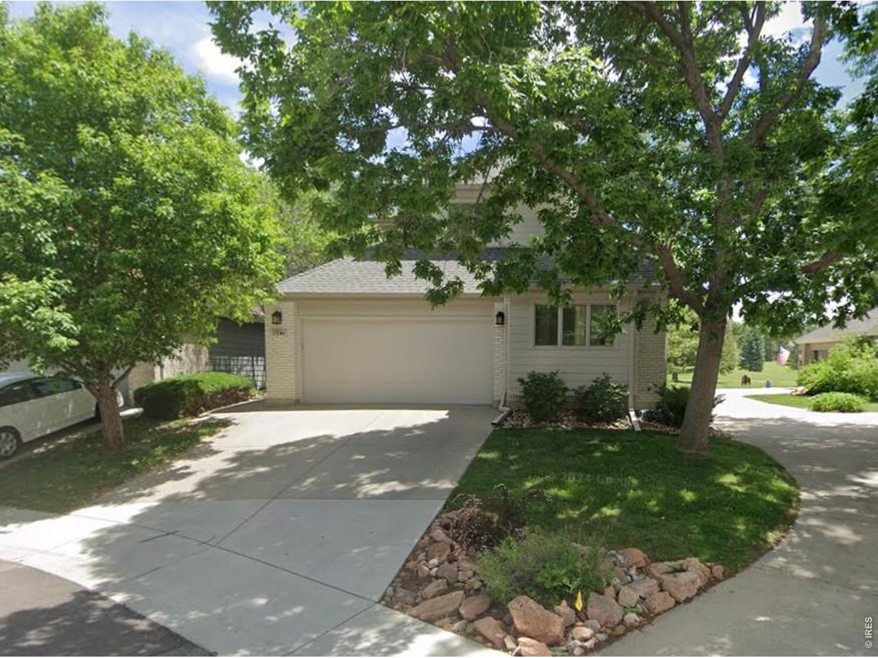 7384 Windsor Dr