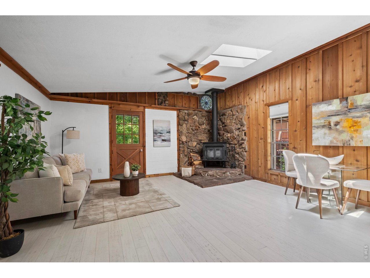 41 Silver Spruce