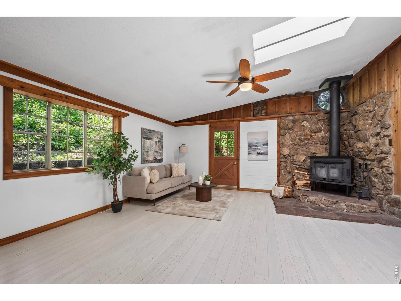 41 Silver Spruce
