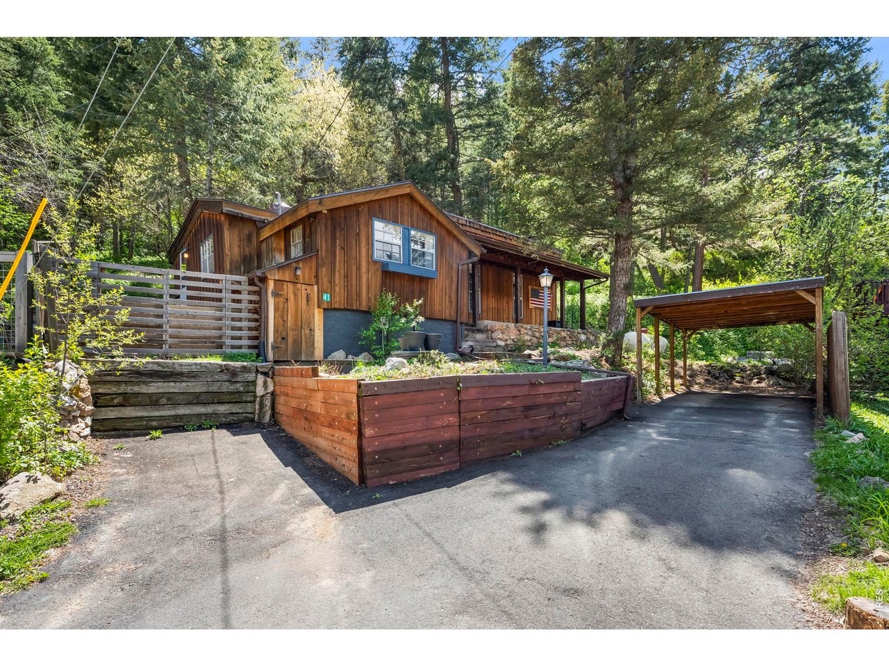 41 Silver Spruce