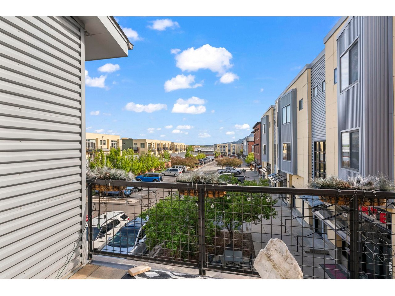 1200 Yarmouth Ave 232