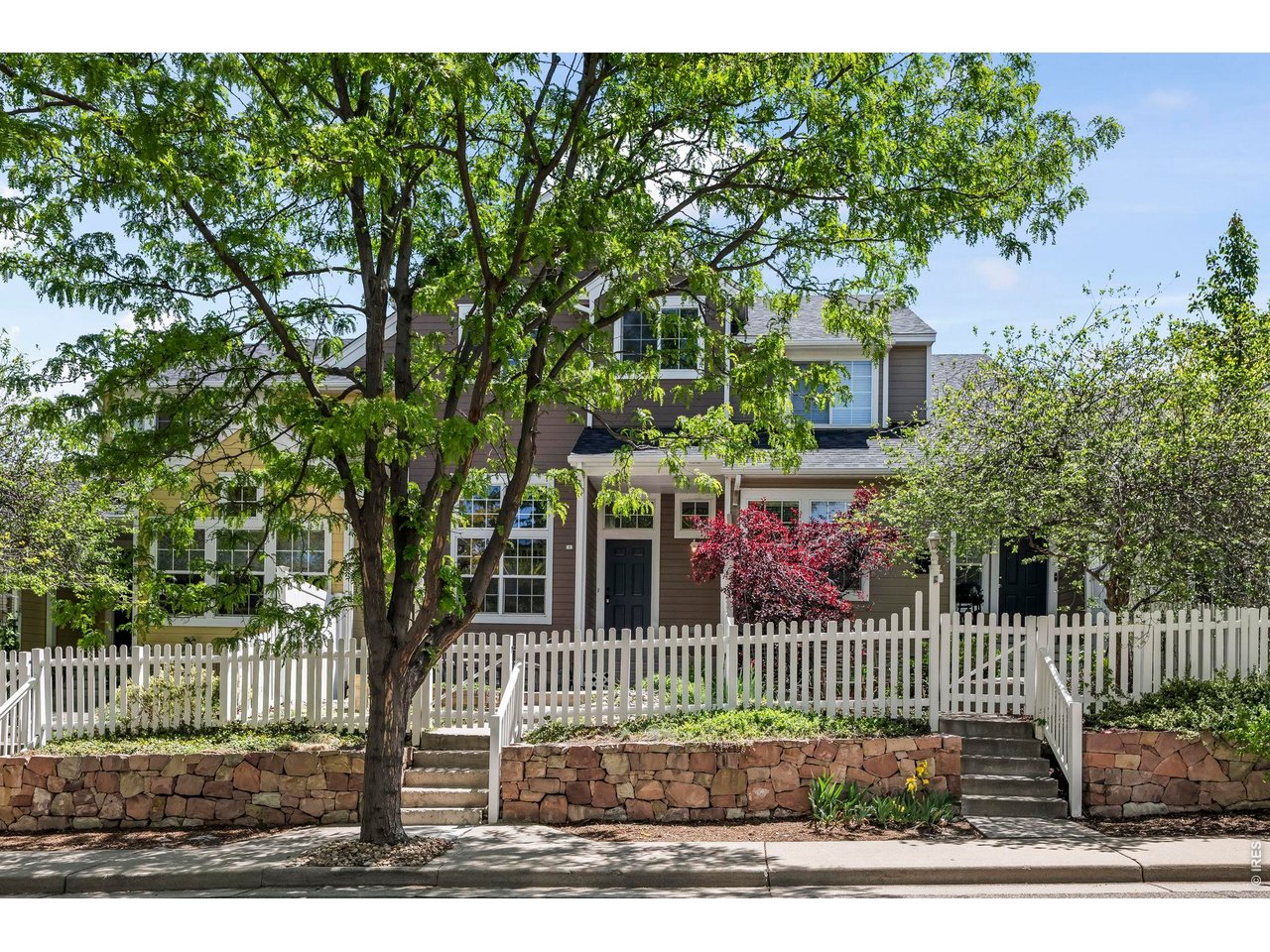 804 Beauprez Ave