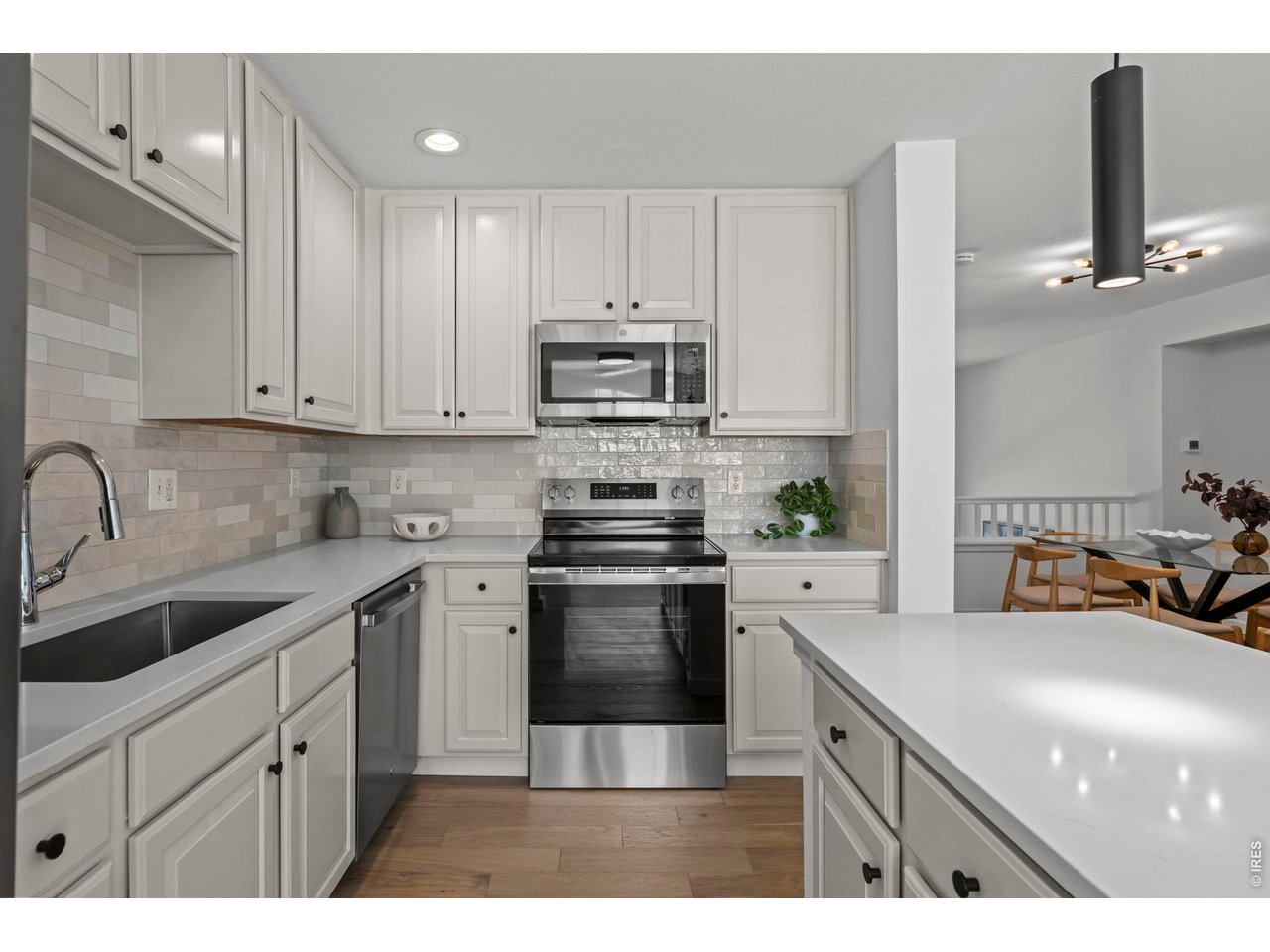 804 Beauprez Ave