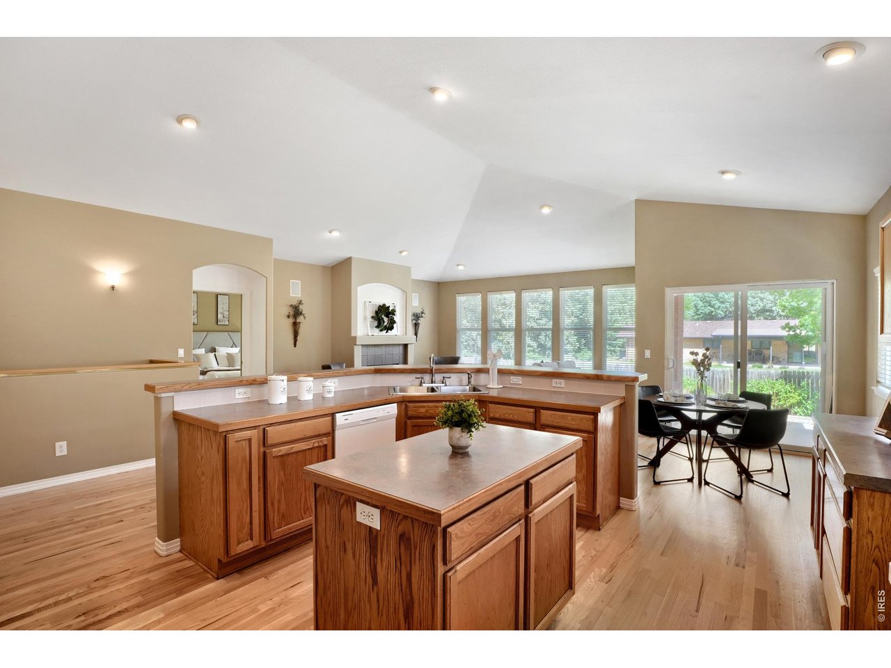1013 Boxelder Cir