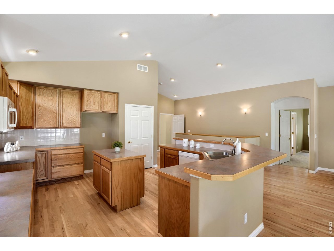 1013 Boxelder Cir