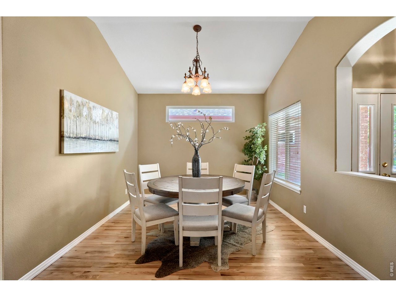 1013 Boxelder Cir