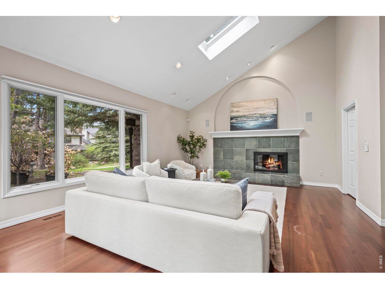 7126 Cedarwood Cir