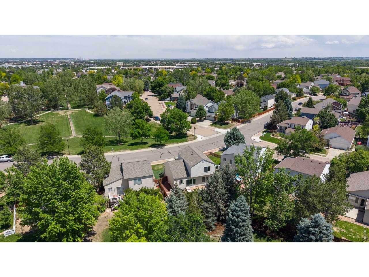 1461 Clover Creek Dr