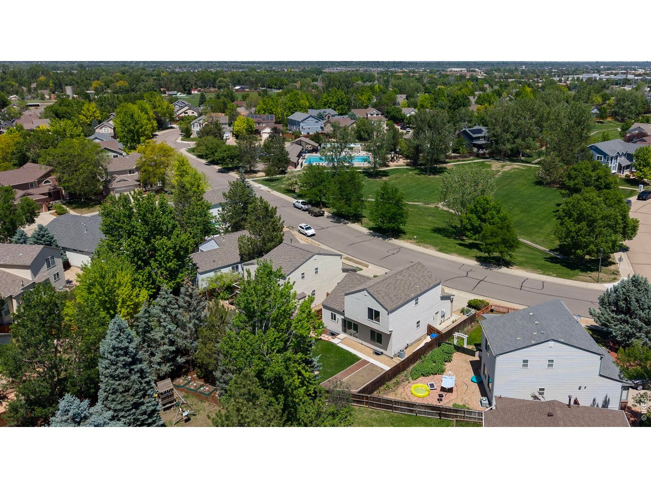 1461 Clover Creek Dr