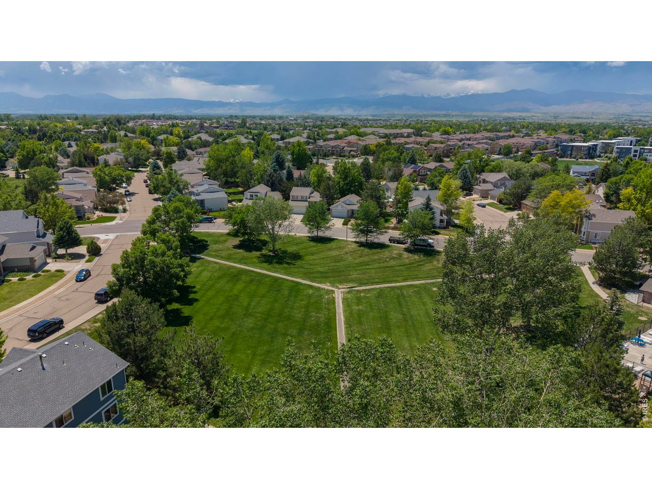 1461 Clover Creek Dr