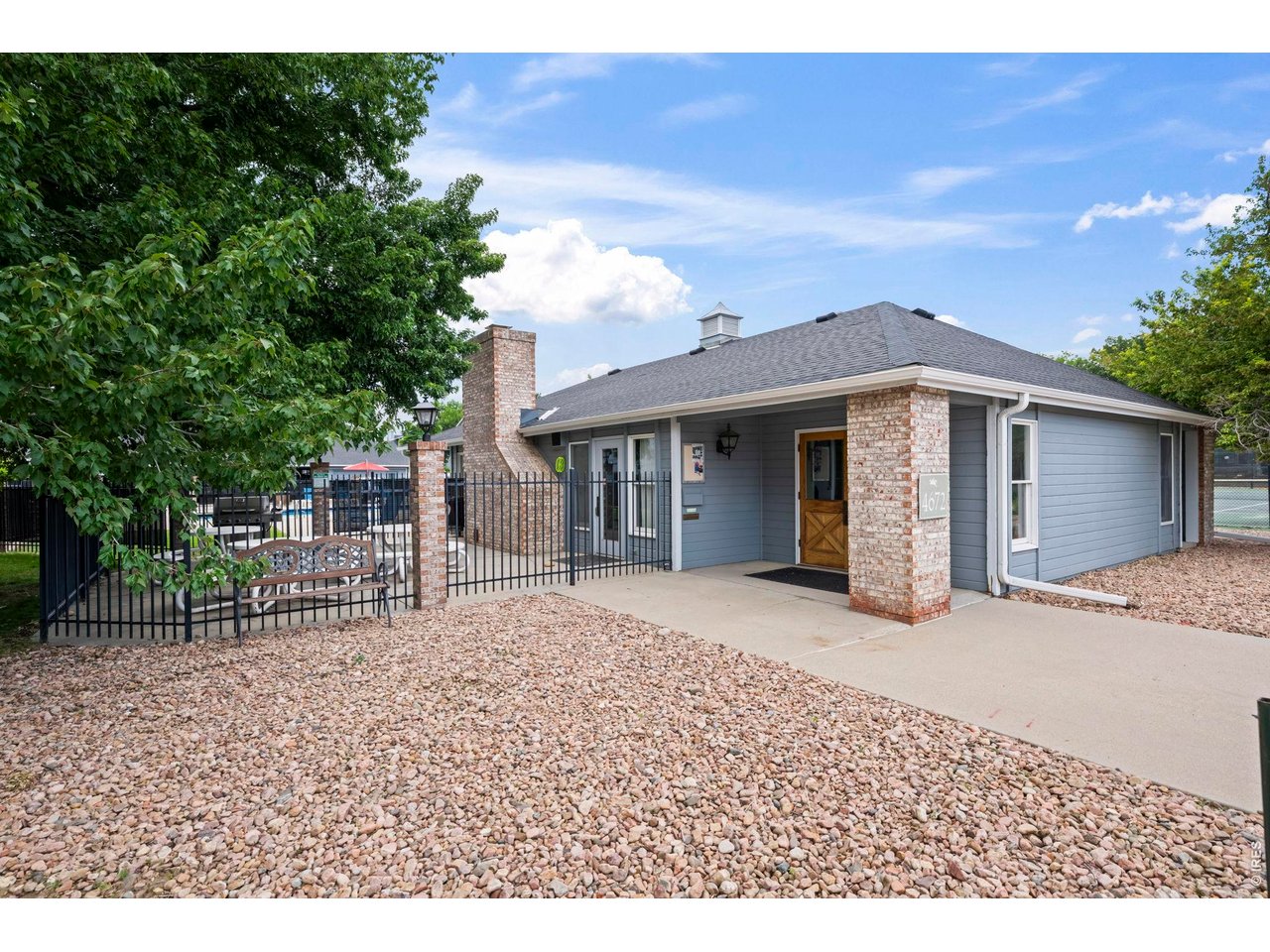 4682 White Rock Cir 9