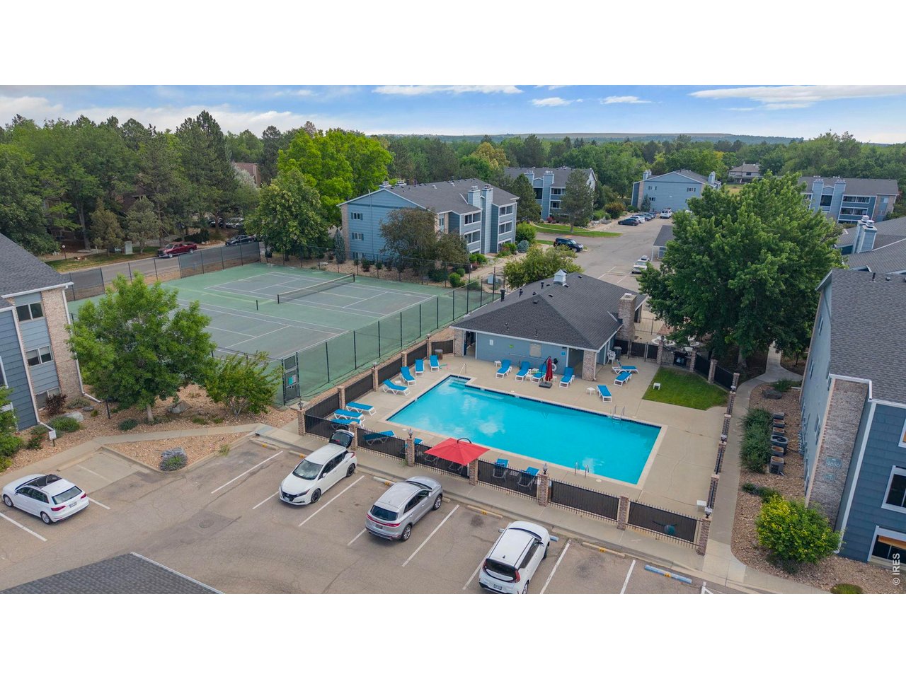 4682 White Rock Cir 9