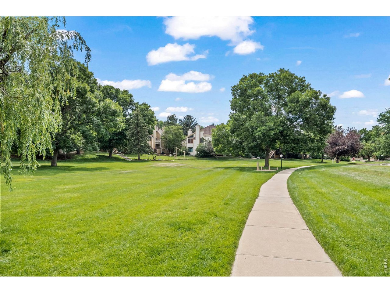 4682 White Rock Cir 9