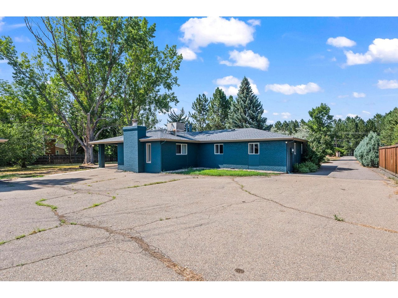 7060 Baseline Rd