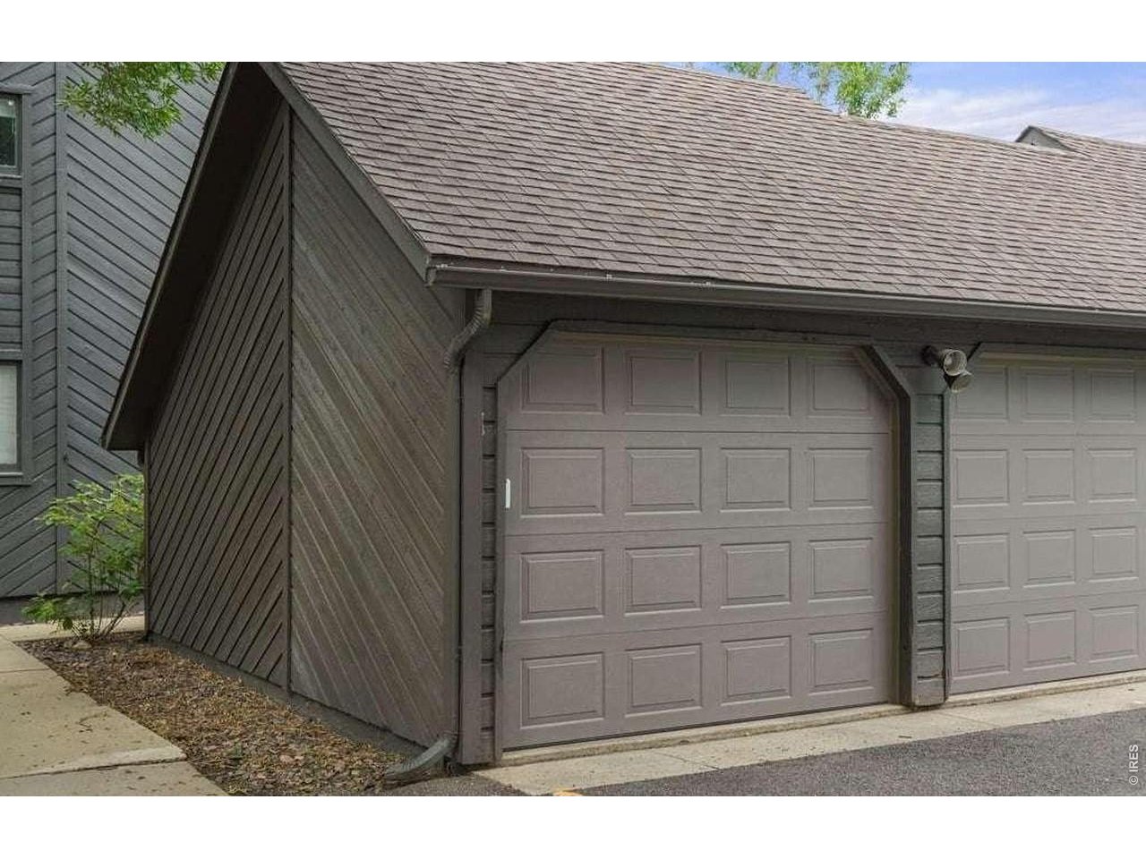 3056 Edison Ct