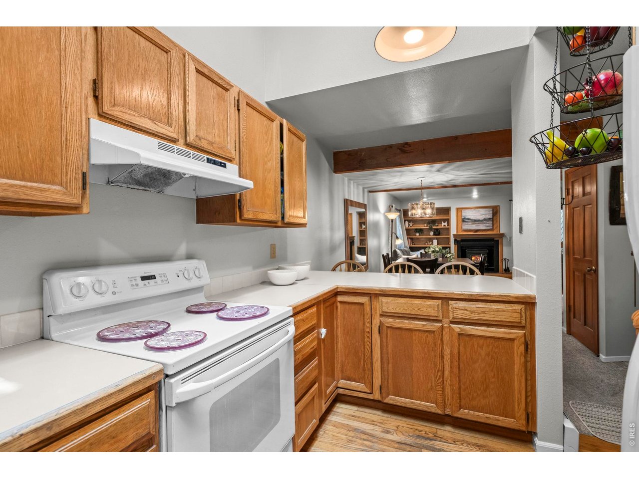 3056 Edison Ct