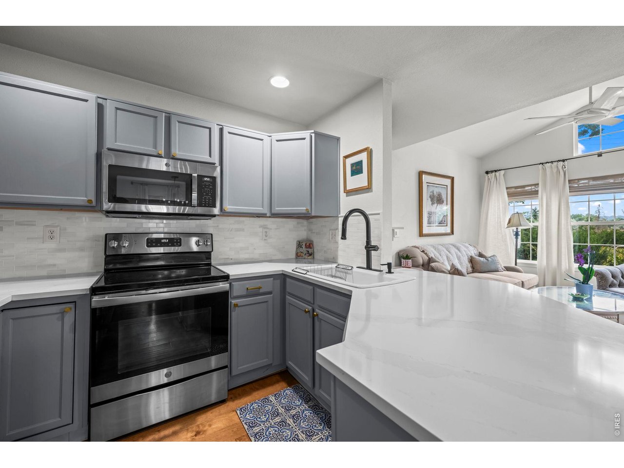 2416 Concord Cir