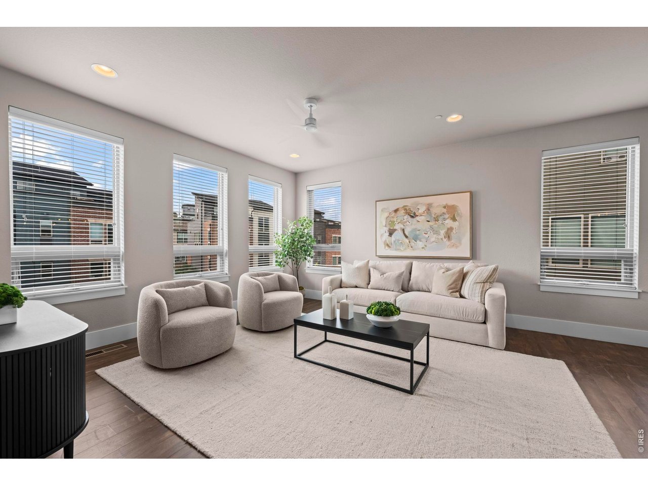 511 Promenade Dr
