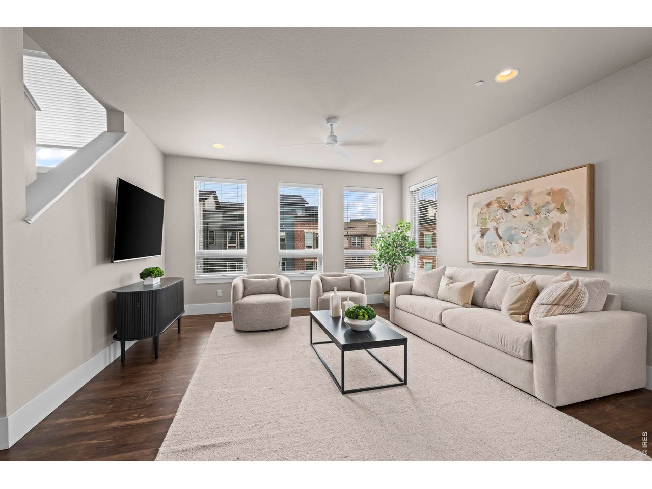 511 Promenade Dr