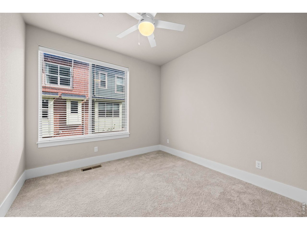 511 Promenade Dr