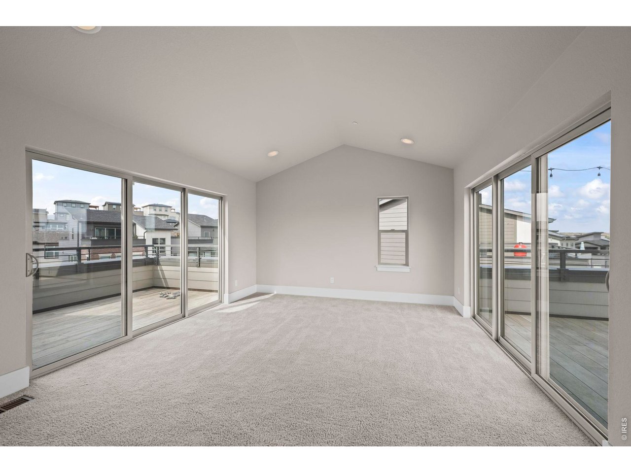 511 Promenade Dr