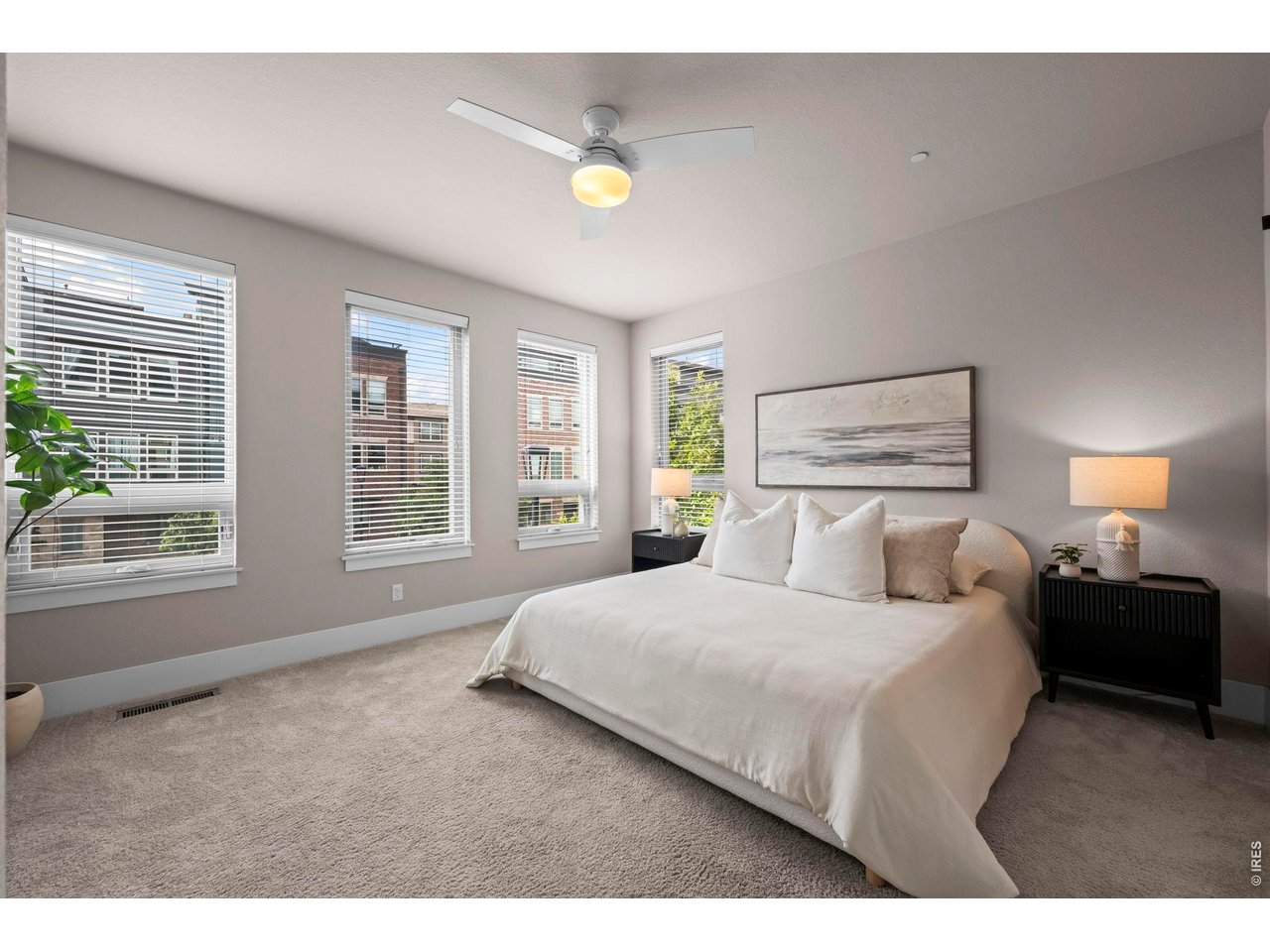 511 Promenade Dr