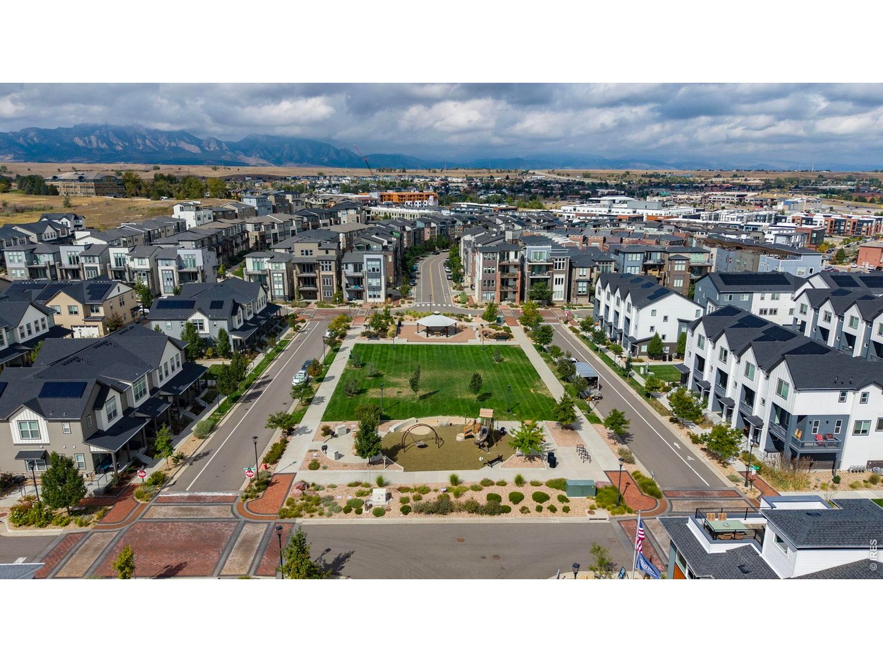 511 Promenade Dr