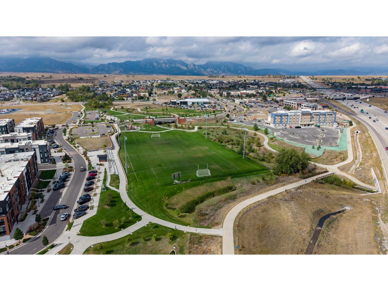 511 Promenade Dr