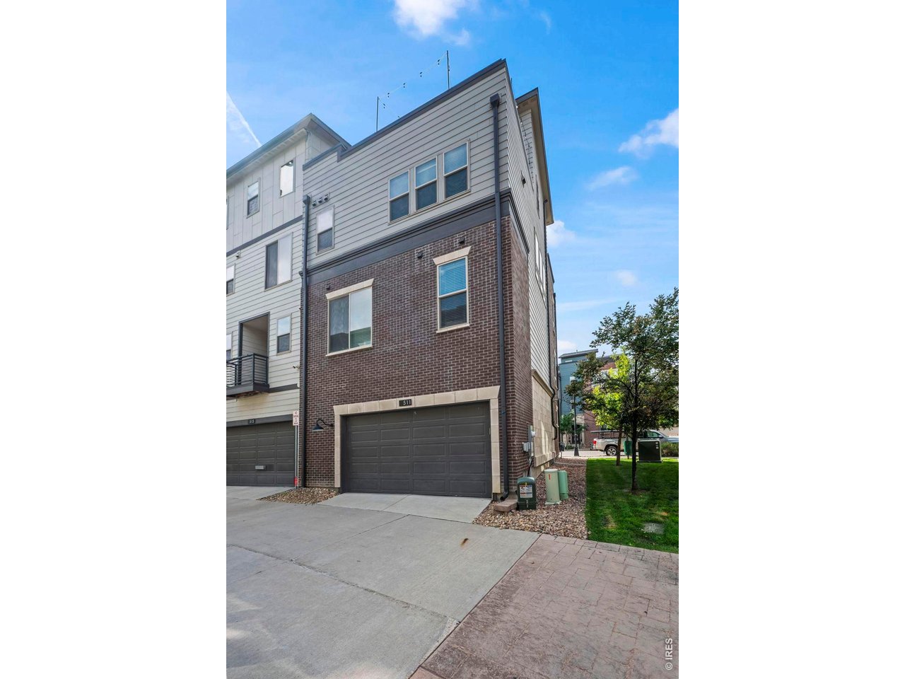 511 Promenade Dr