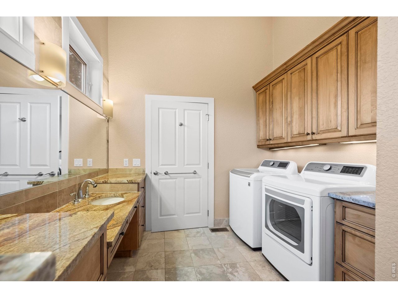 4398 Carter Trl