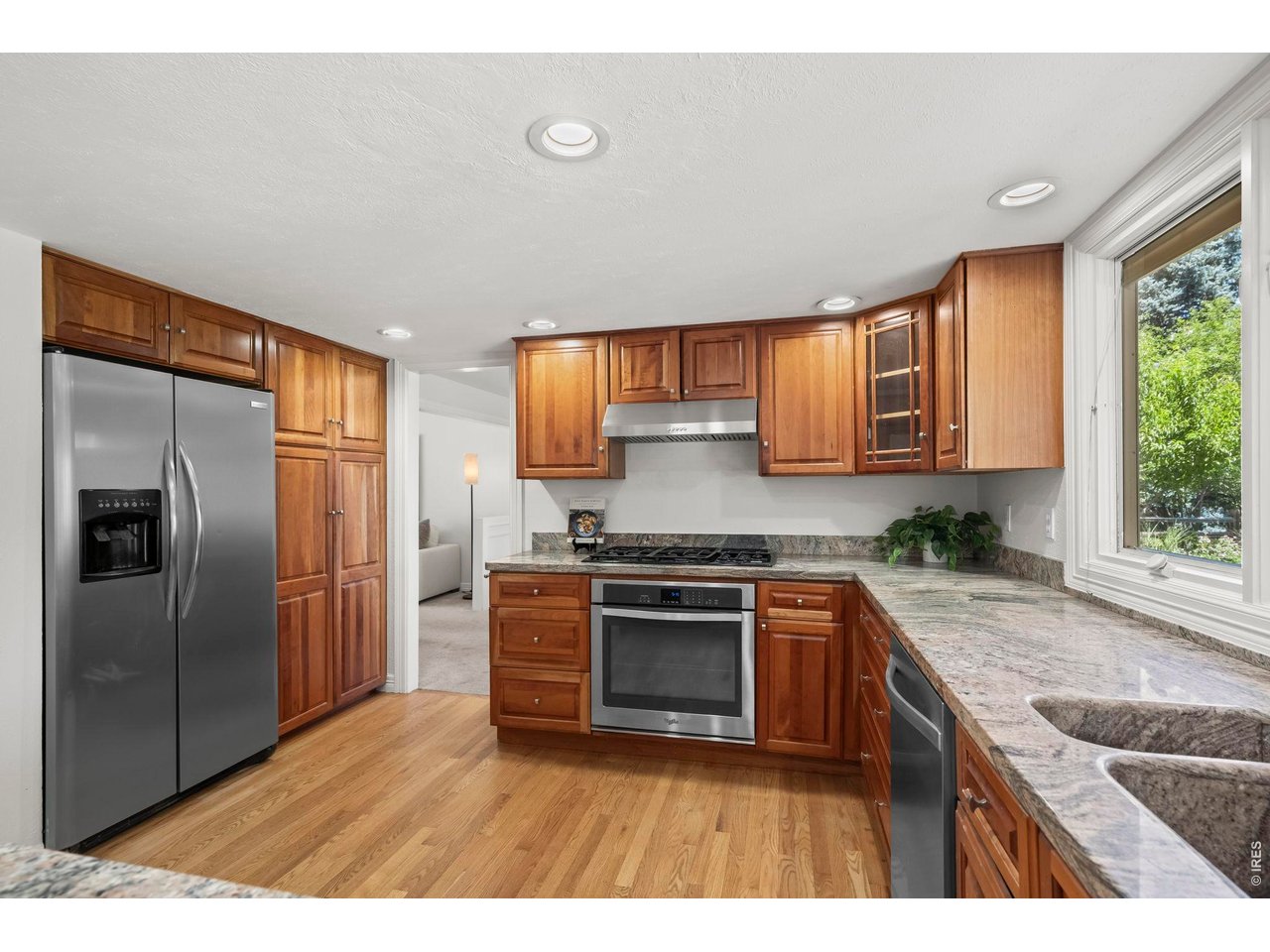 4398 Carter Trl